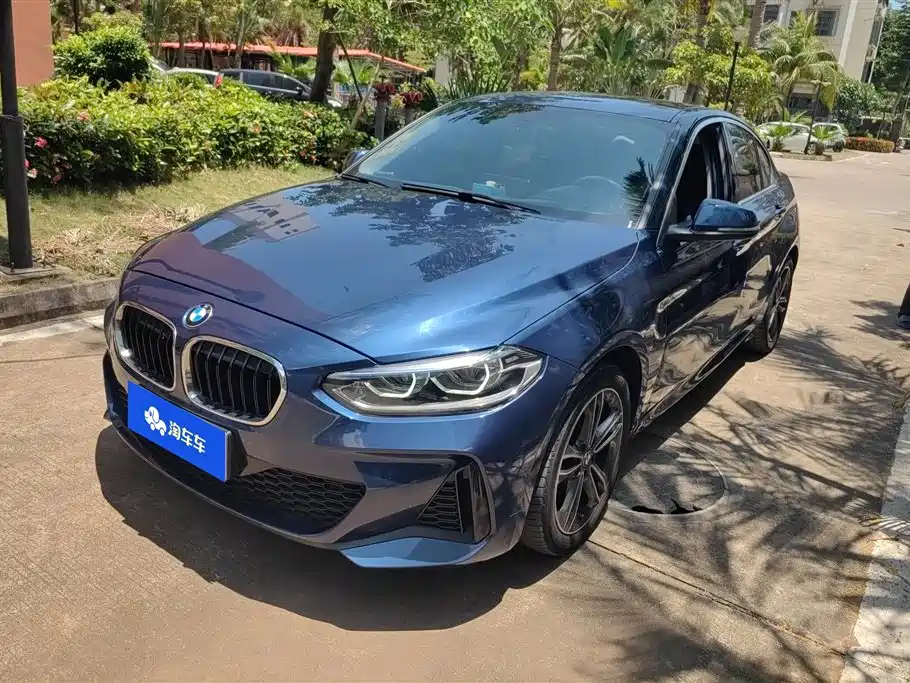 BMW 1 Series 2022