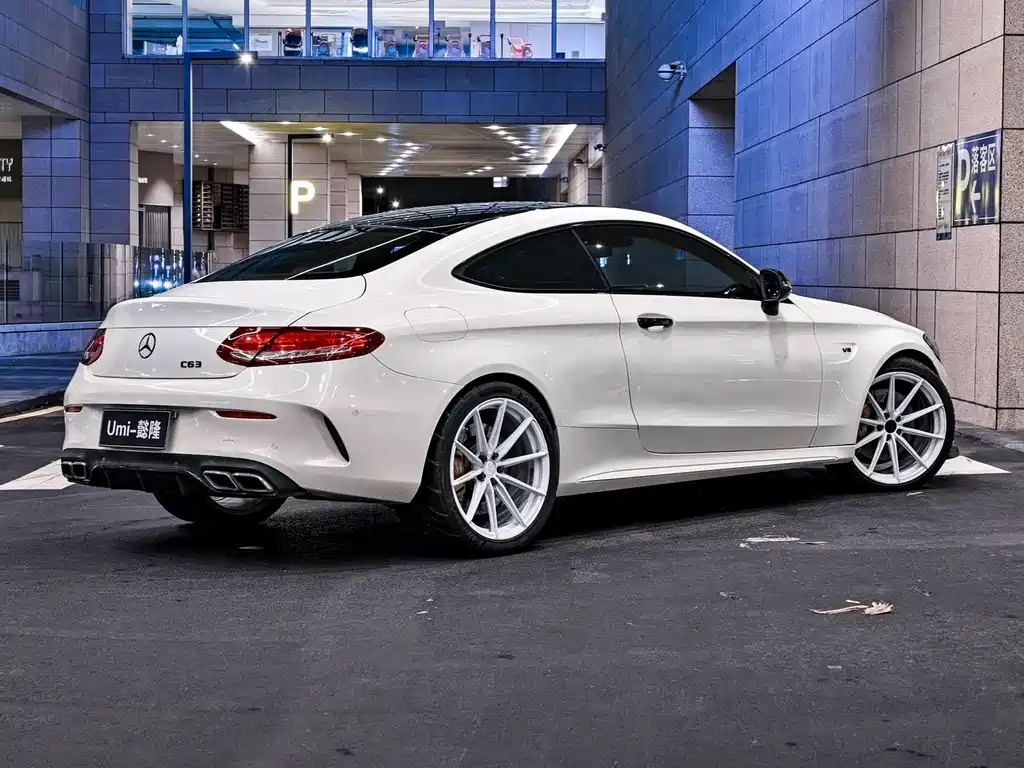 Mercedes-Benz C-Class AMG 2018 — фото 3