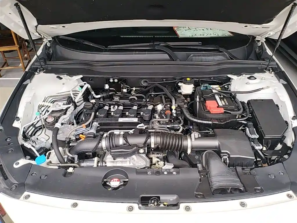 Honda Accord 2022 — фото 20