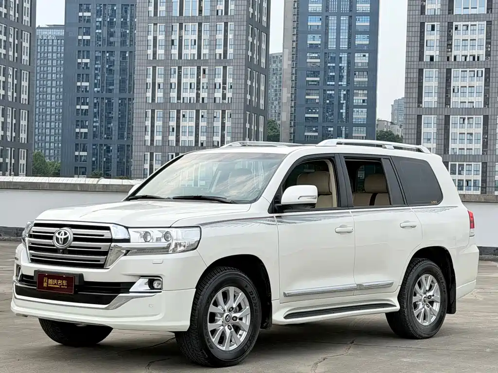 Toyota Land Cruiser 2019 — фото 3