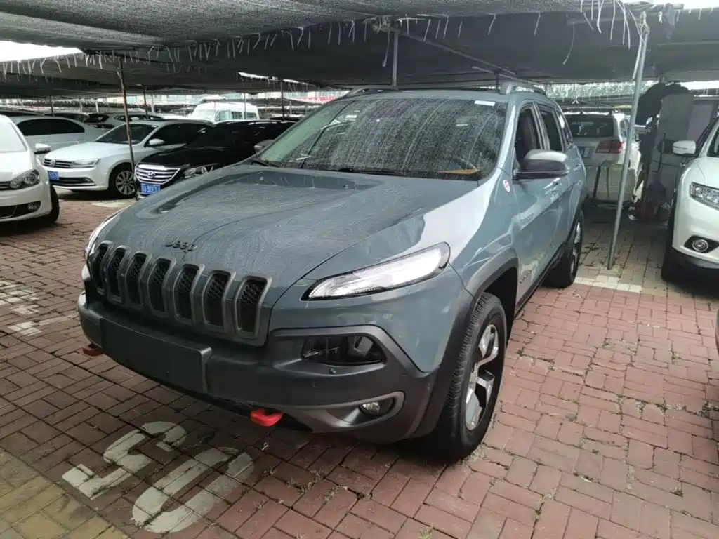 Jeep Cherokee 2017 — фото 2