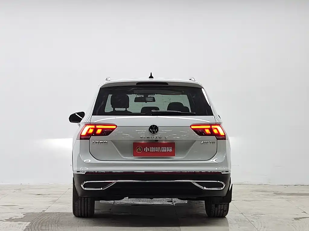 Volkswagen Tiguan L 2022 — фото 17
