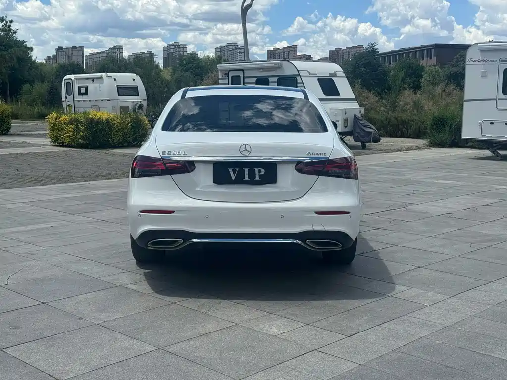 Mercedes-Benz E-Class 2021