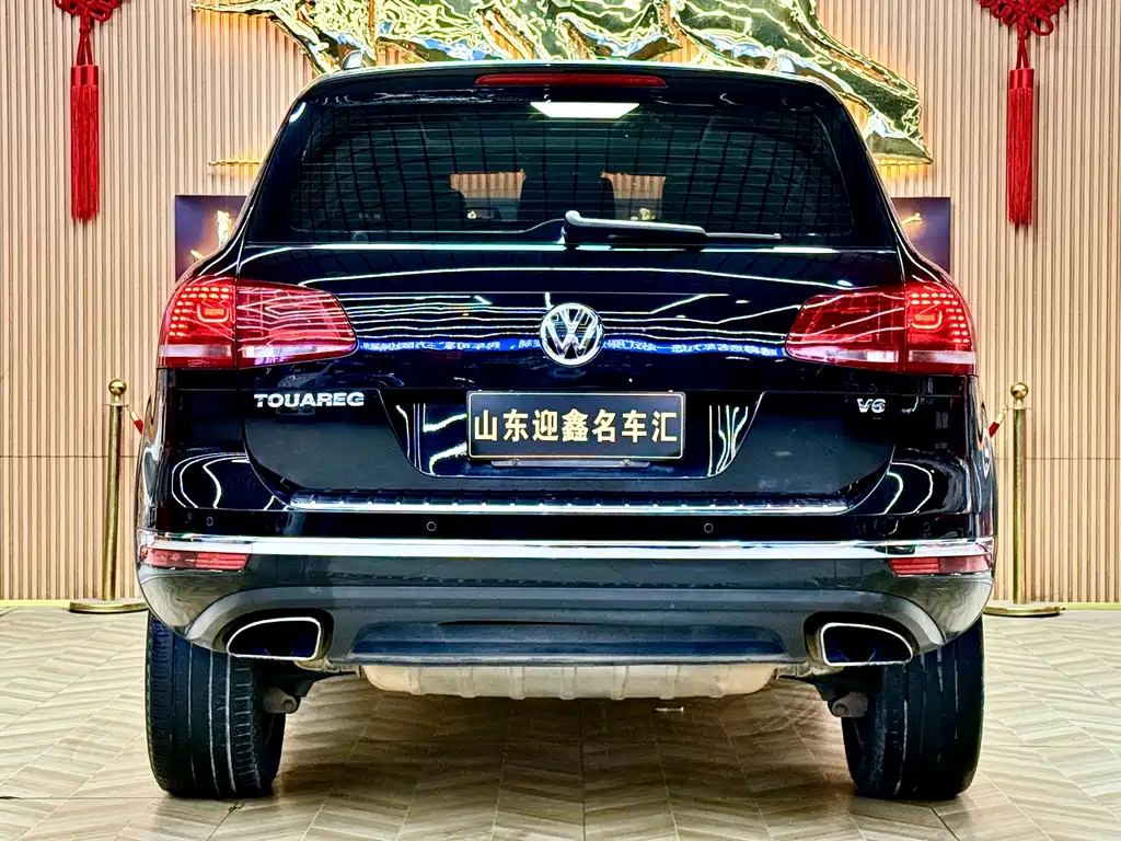Volkswagen Touareg 2017 — фото 17