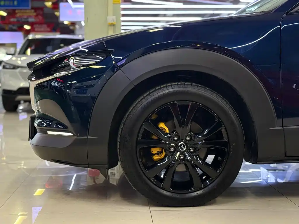Mazda CX-30 2025