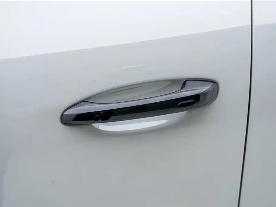 Porsche Cayenne 2018 — фото 15