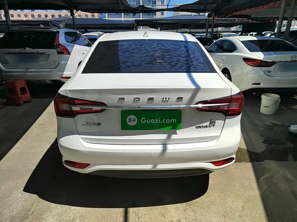 Roewe i5 2021