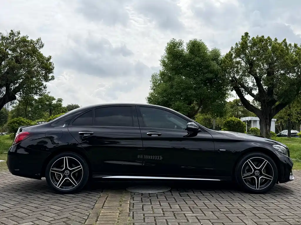 Mercedes-Benz C-Class 2021 — фото 17