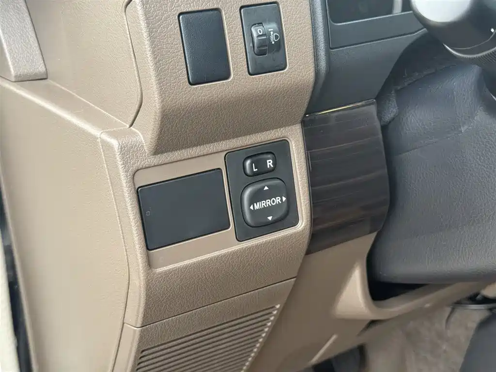 Toyota Land Cruiser 2025 — фото 15