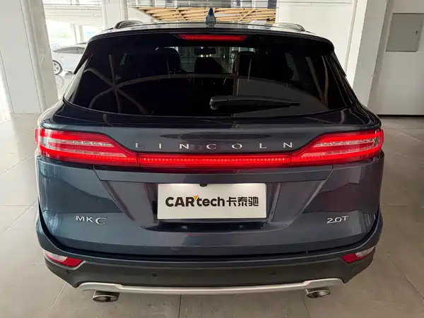 Lincoln MKC 2019