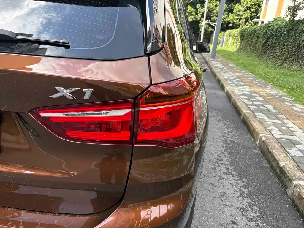 BMW X1 2017 — фото 9