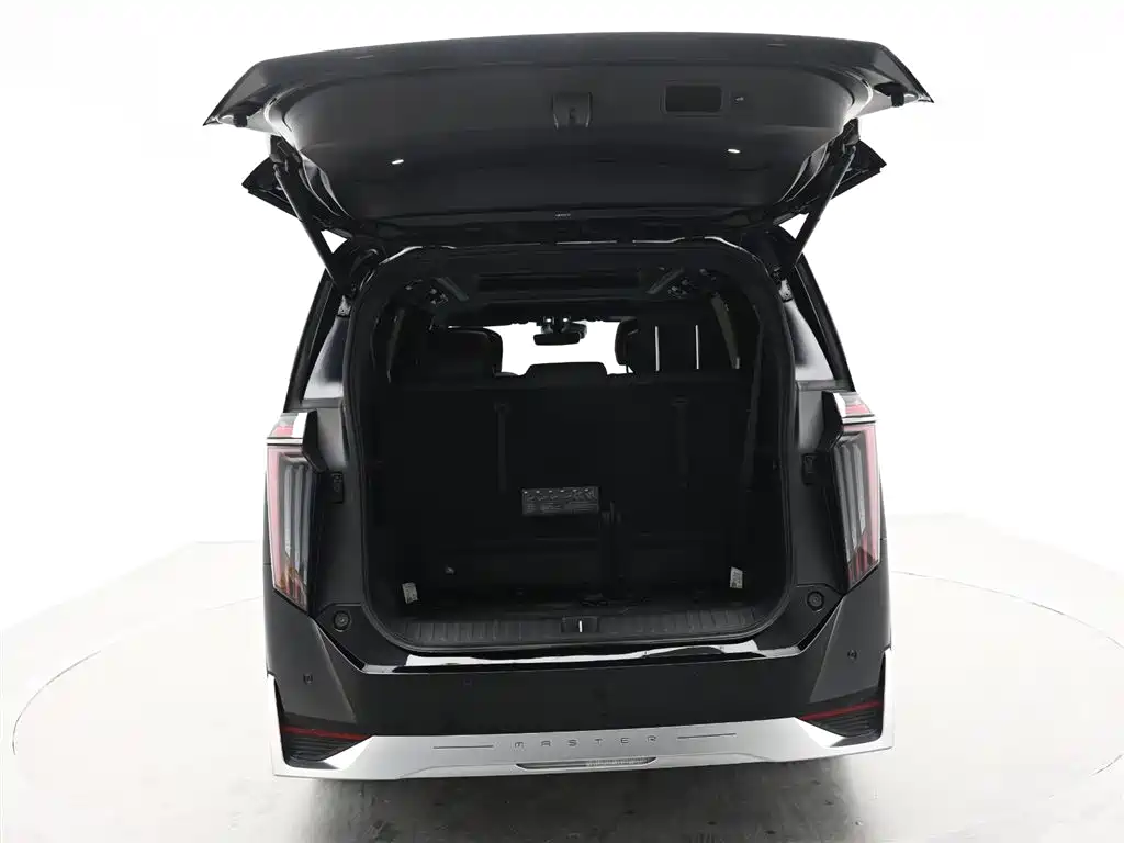 GAC Motor Trumpchi M8 2025 — фото 8