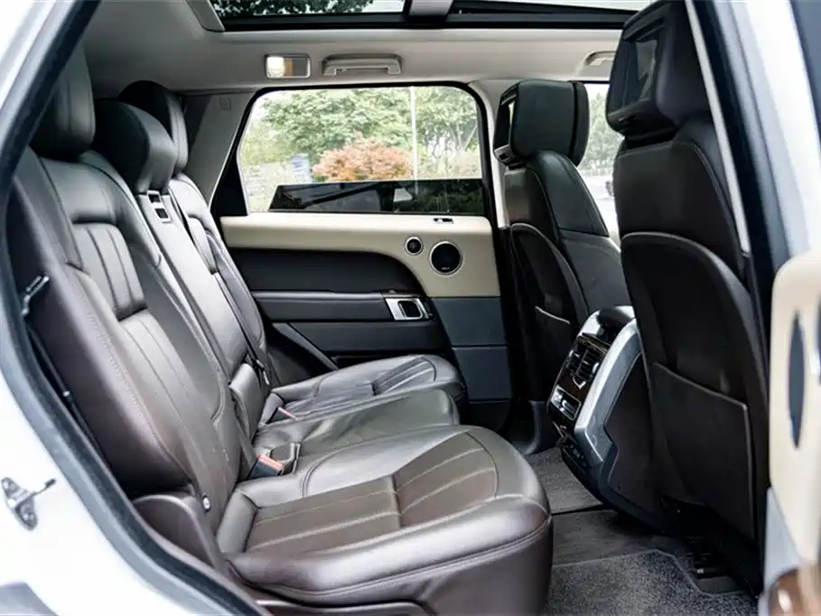 Land Rover Sport PHEV 2019 — фото 20