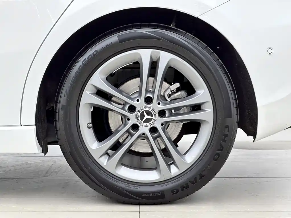 Mercedes-Benz A-Class 2020 — фото 15