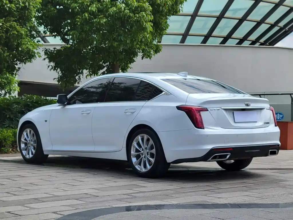 Cadillac CT5 2022 — фото 19