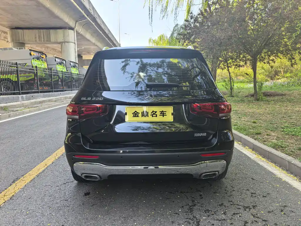 Mercedes-Benz GLB 2022