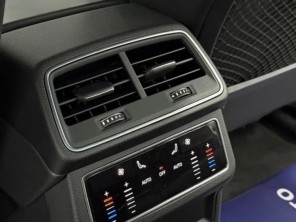 Audi A6L 2021 — фото 20