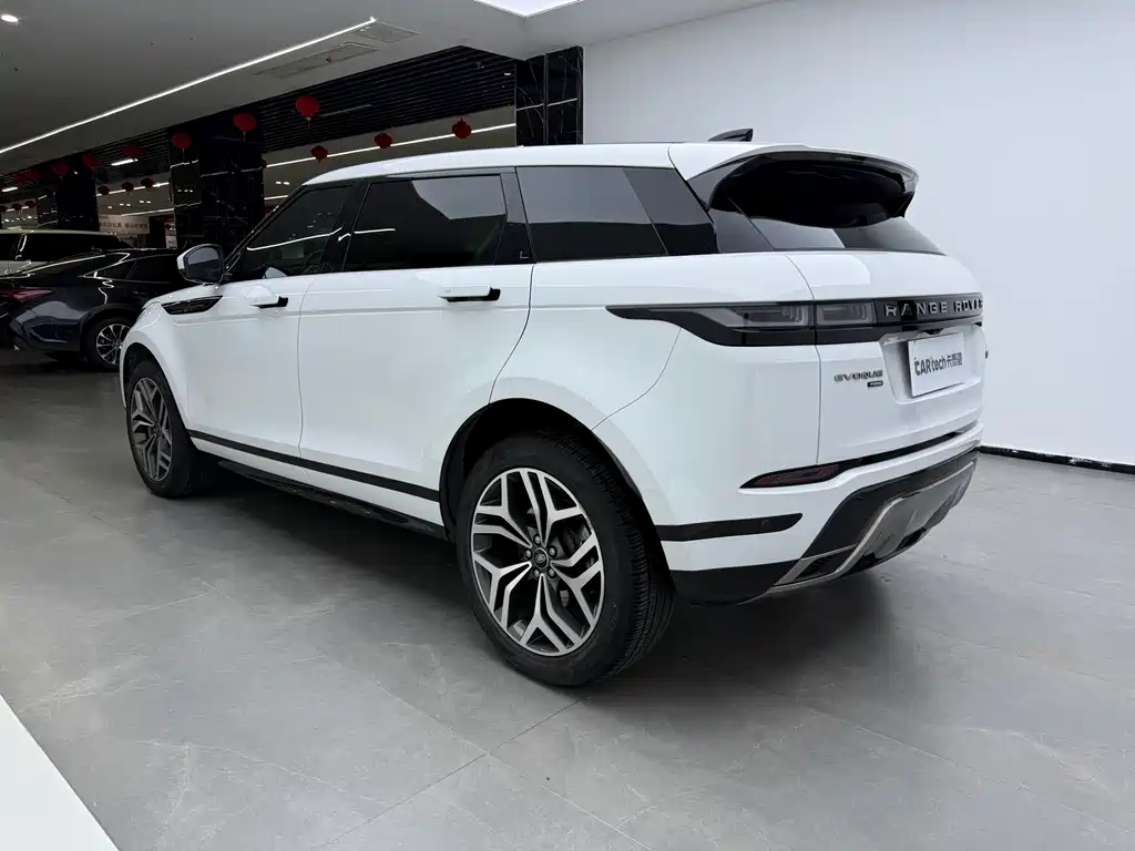 Land Rover Evoque 2023 — фото 4