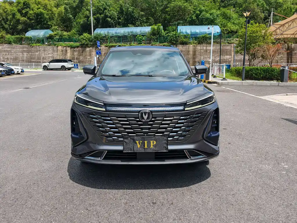Changan CS75PLUS 2023 — фото 2