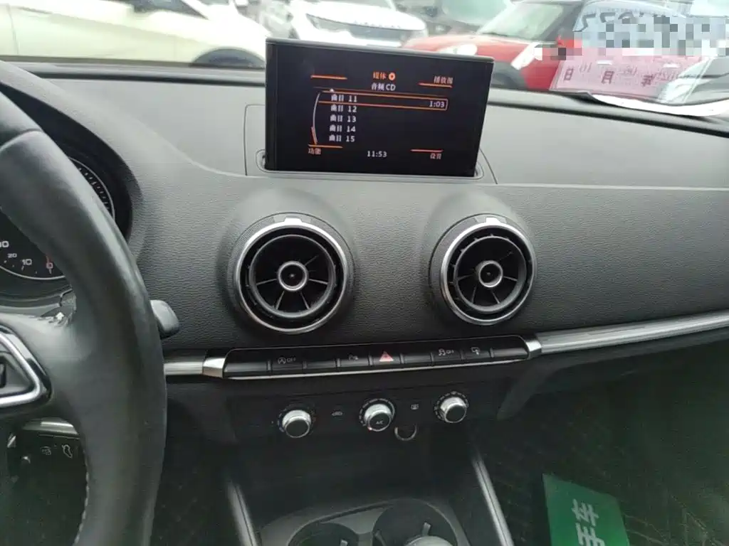 Audi A3 2015 — фото 13