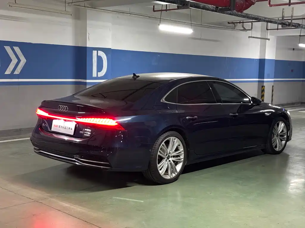 Audi A7L 2022 — фото 6