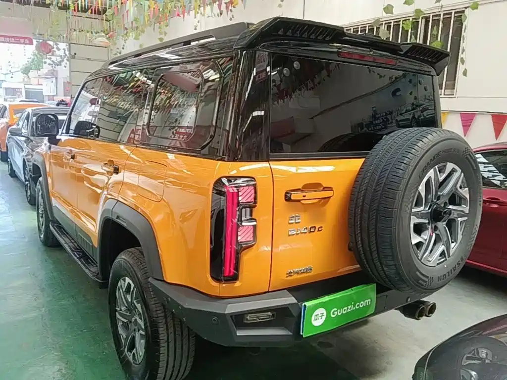 BAIC BJ40 2024 — фото 23