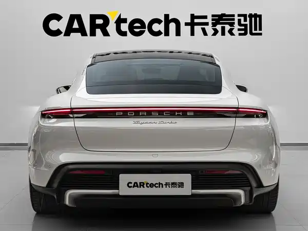 Porsche Taycan 2020