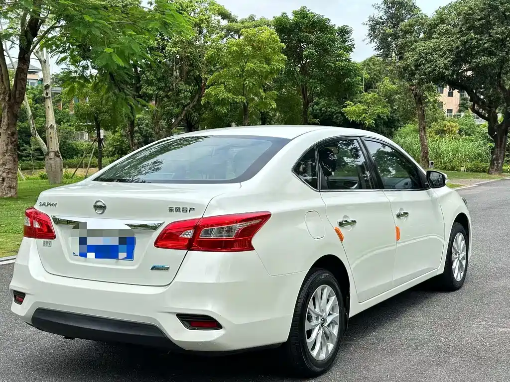 Nissan Sylphy 2018 — фото 9