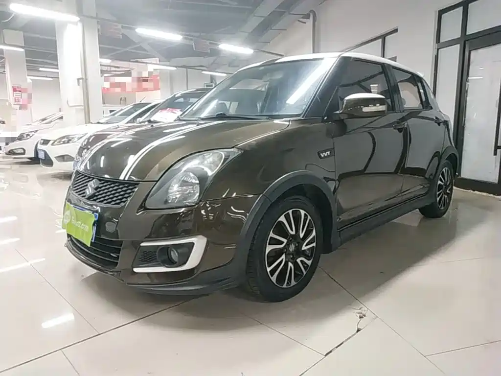 Suzuki Swift 2015 — фото 1