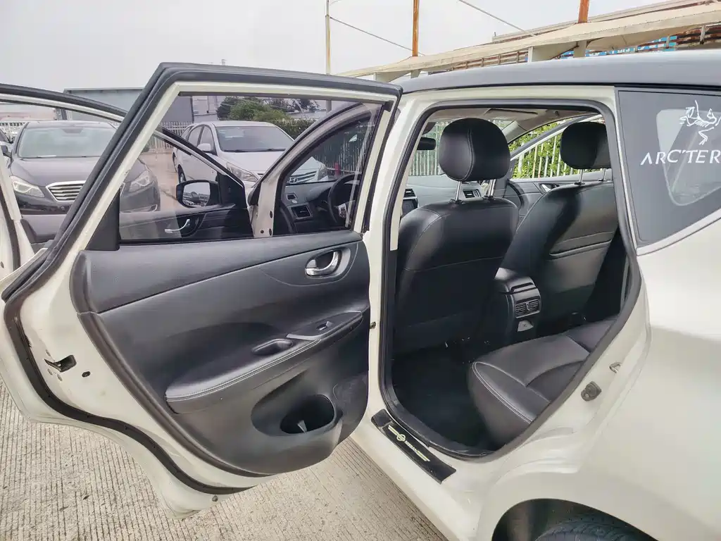 Nissan Tiida 2021