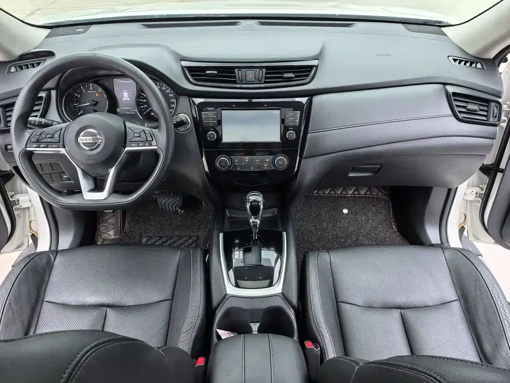 Nissan X-Trail 2018 — фото 16