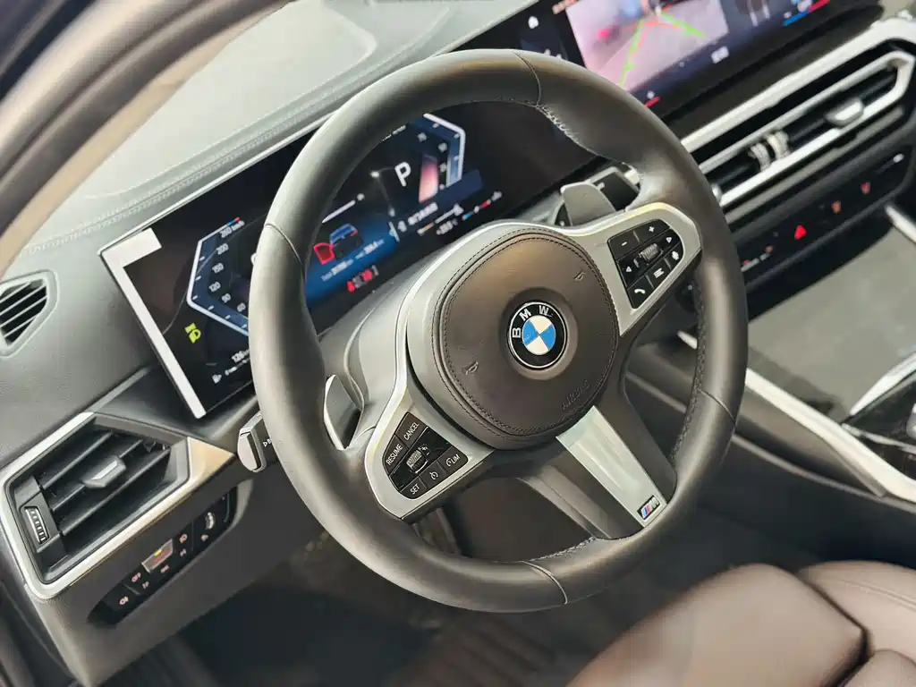 BMW 3 Series 2023 — фото 13