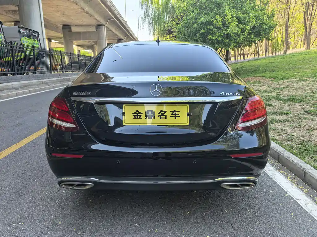Mercedes-Benz E-Class 2020