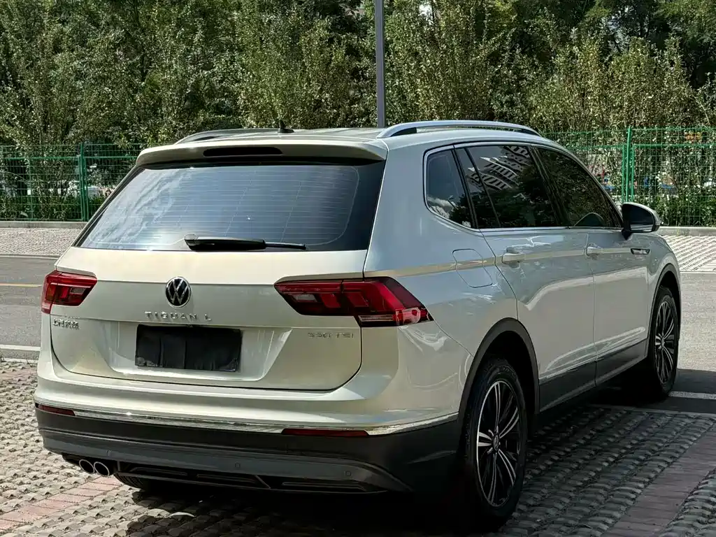Volkswagen Tiguan L 2021