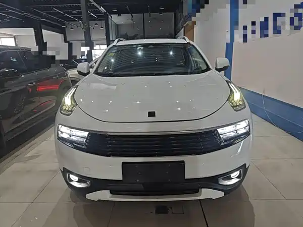 Lynk & Co 01 2019