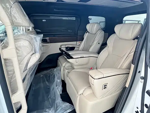Toyota Alphard 2024