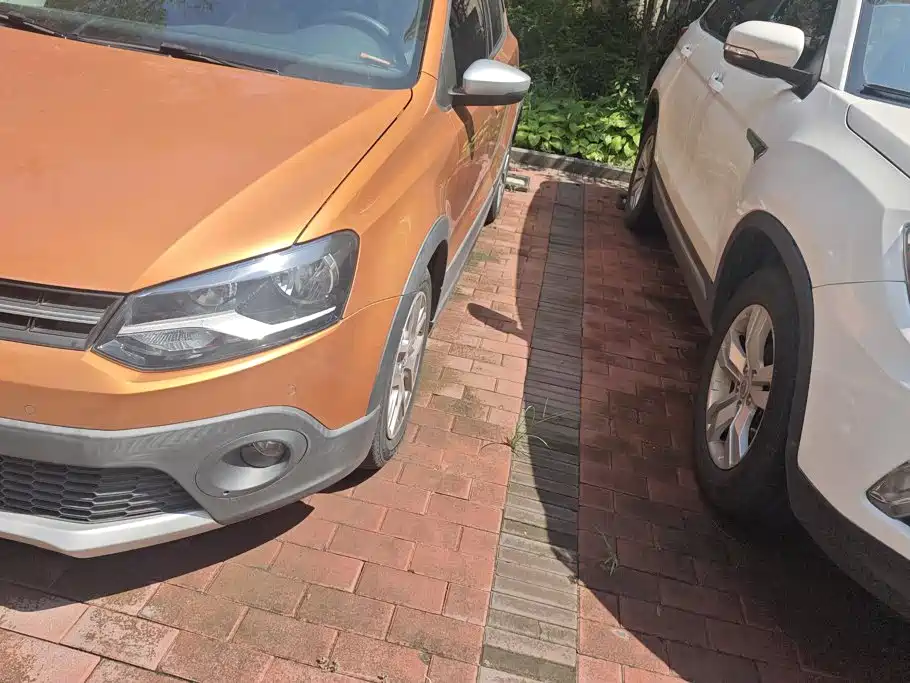 Volkswagen Polo 2016