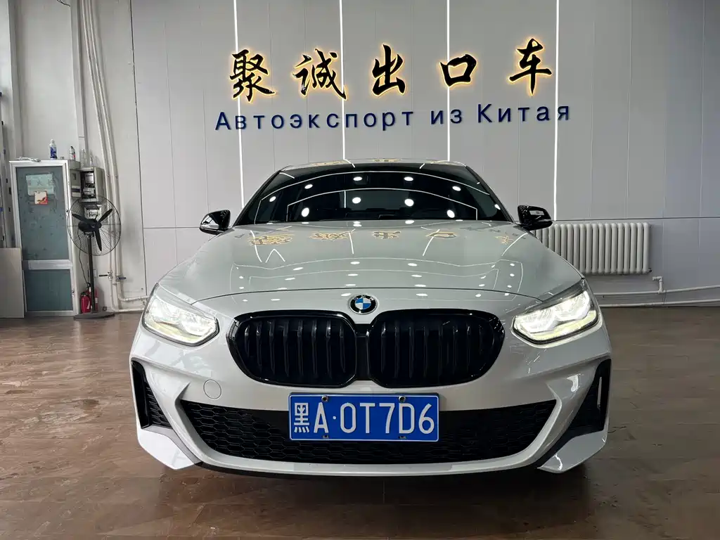 BMW 1 Series 2022