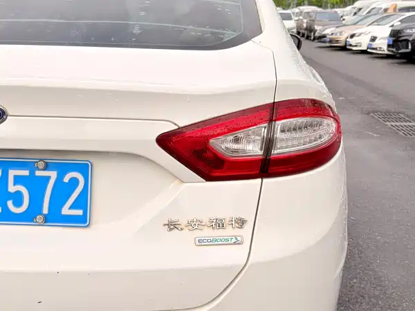 Ford Mondeo 2013