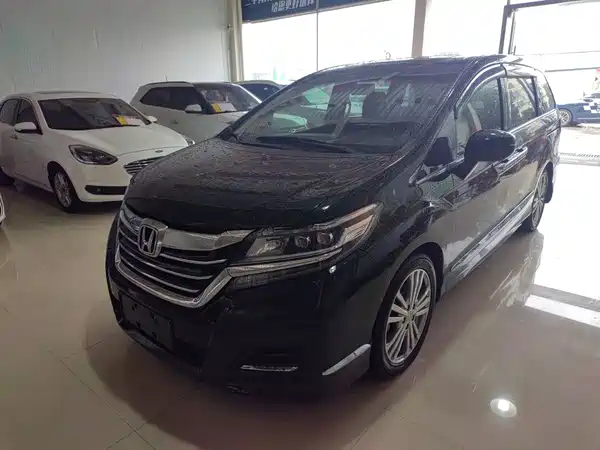 Honda Elysion 2016