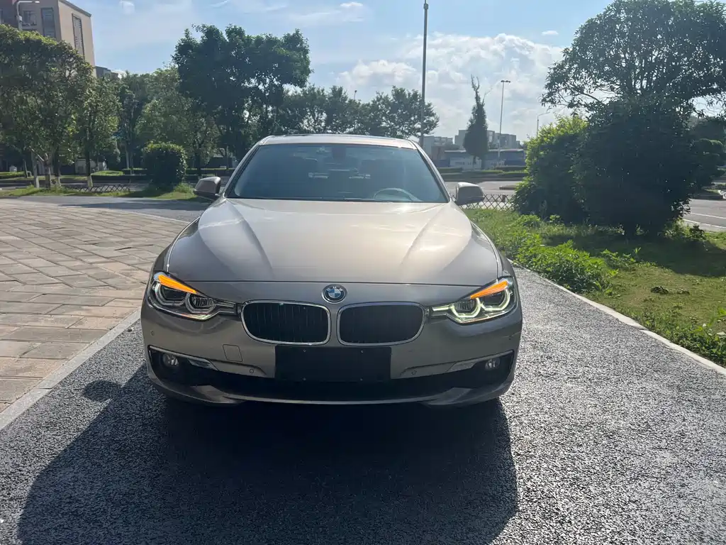BMW 3 Series 2016