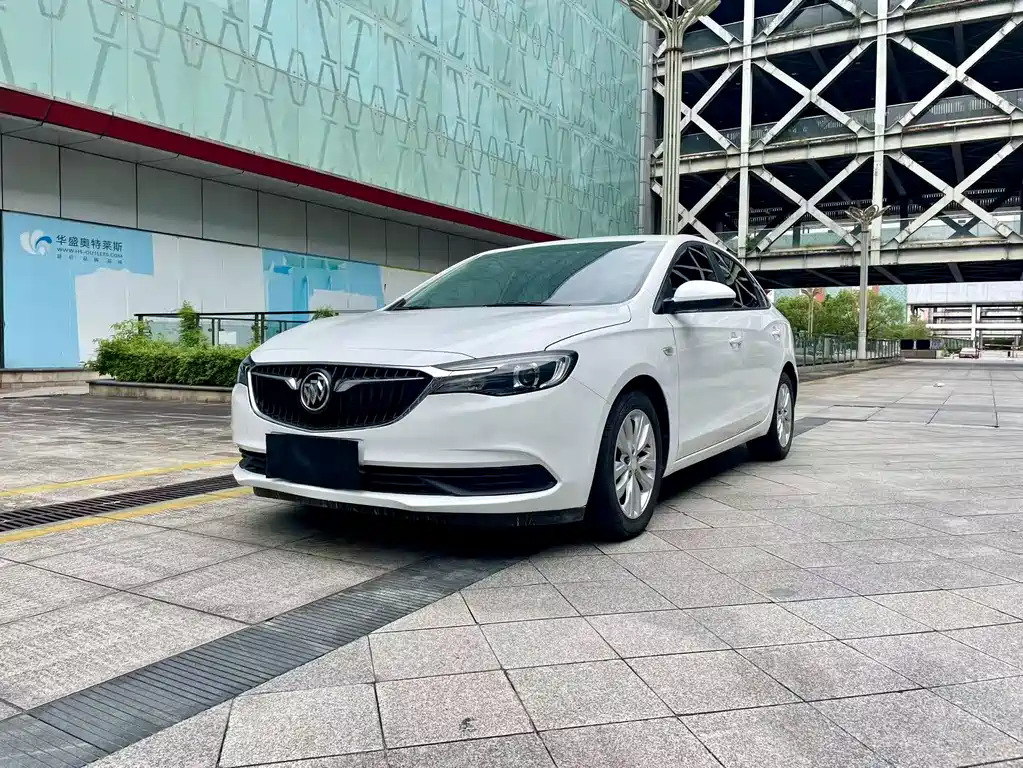 Buick Excelle 2020 — фото 1