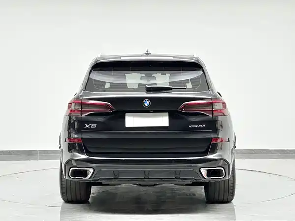 BMW X5 2023