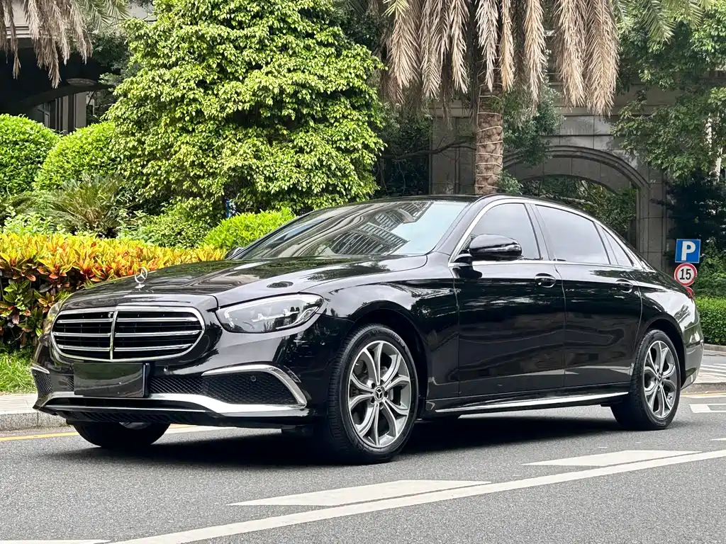 Mercedes-Benz E-Class 2020 — фото 1