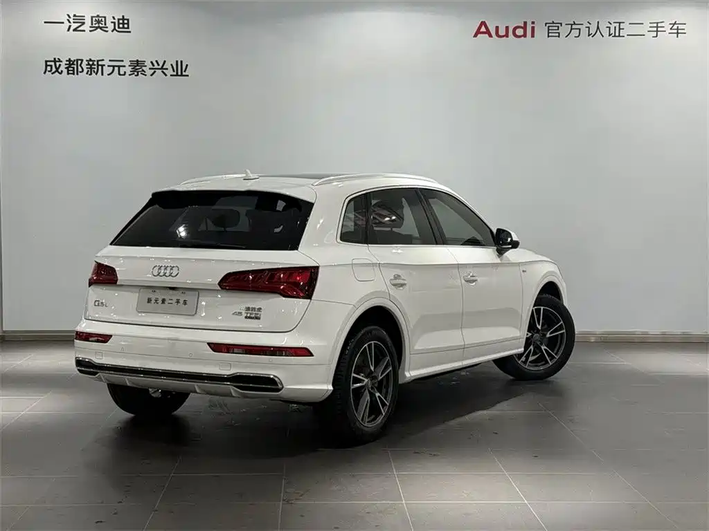 Audi Q5L 2019 — фото 4