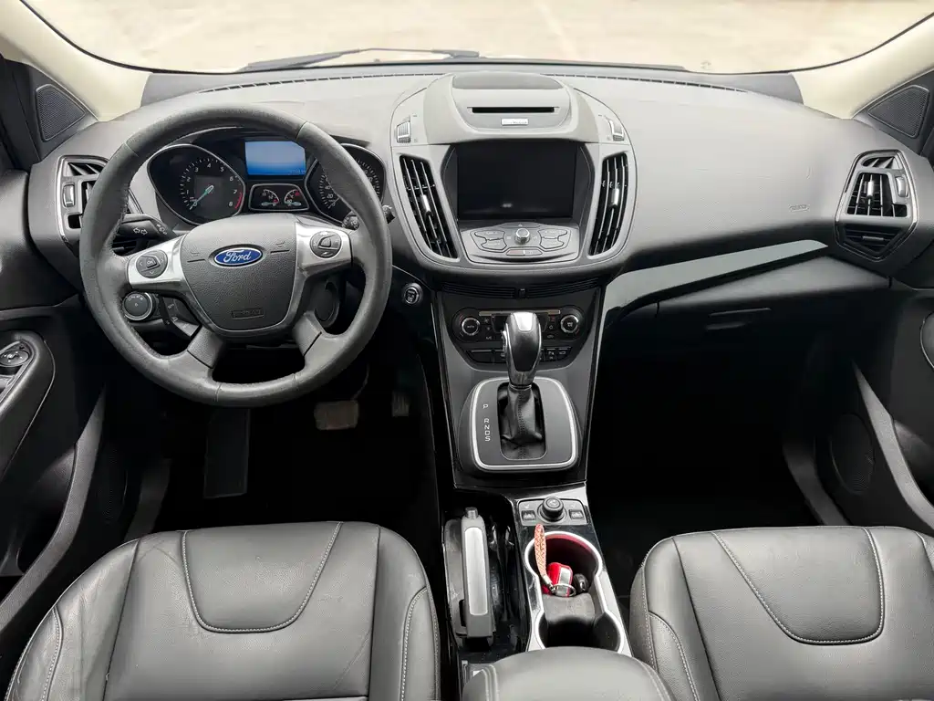 Ford Kuga 2015 — фото 5