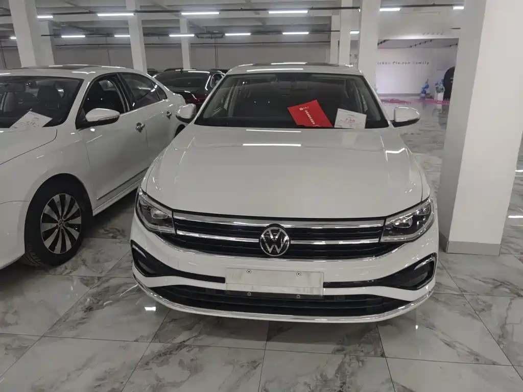Volkswagen Bora 2025