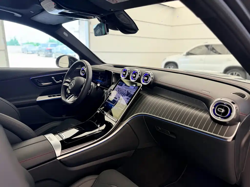 Mercedes-Benz GLC AMG 2025 — фото 22