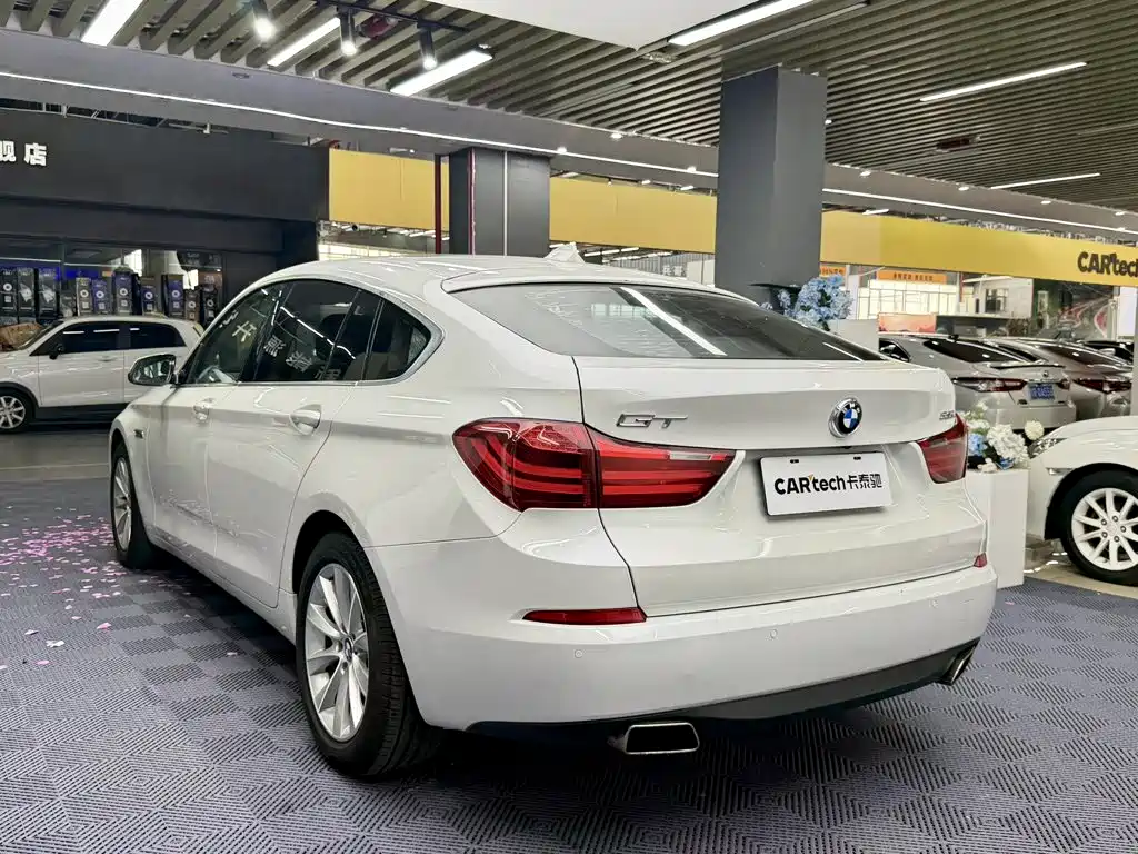 BMW 5 Series GT 2016 — фото 4
