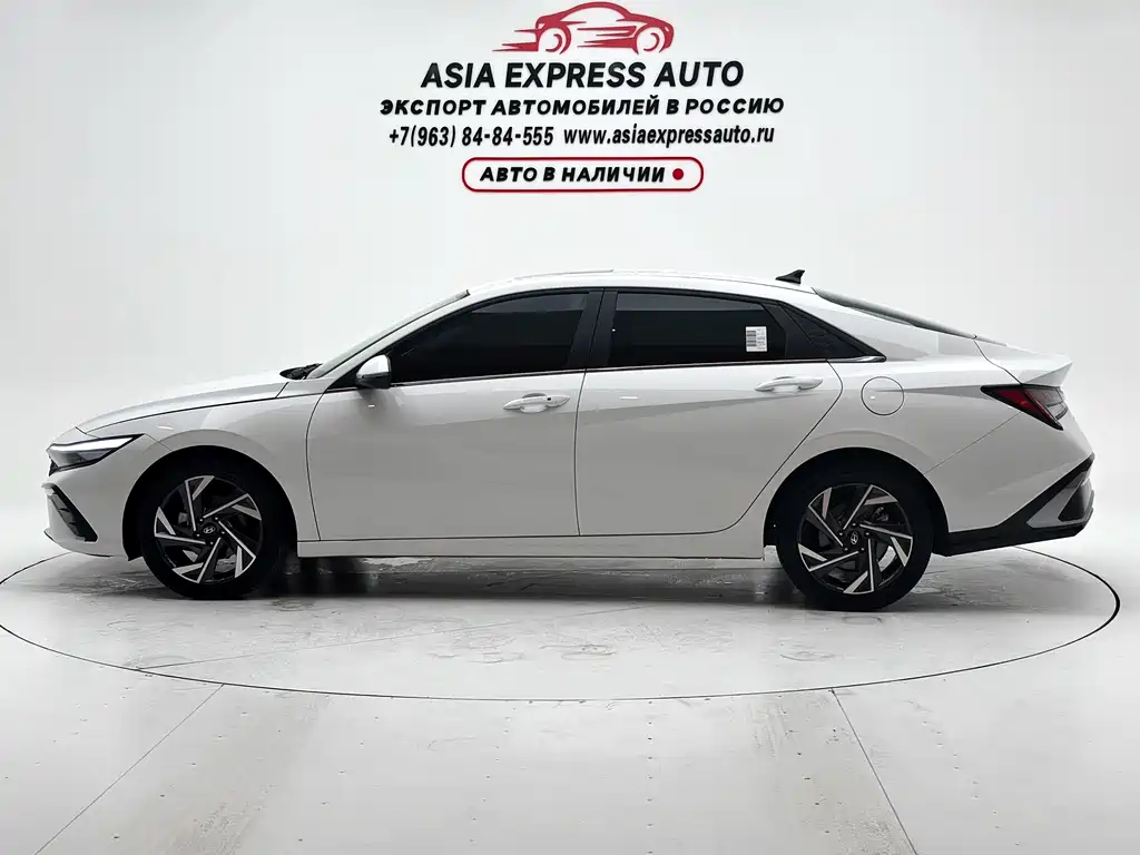 Hyundai Elantra 2023